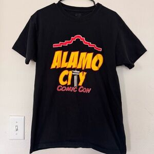 Alamo City Comic Con Black Graphic Tee | Size Large